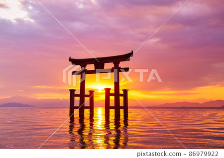 Sunrise from Shirahige Shrine Sunrise from Shirahige Shrine 86979922