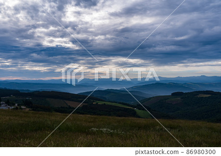 通往卡米諾聖地亞哥之路 86980300