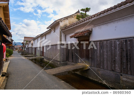 Kurayoshi White Warehouse 86980360