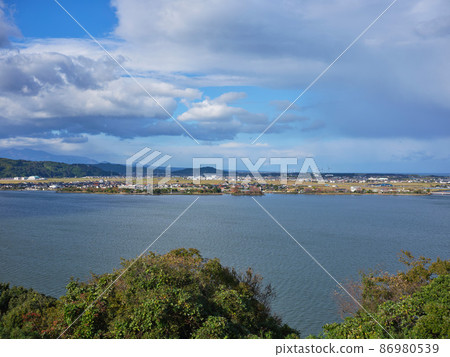Lake Togo from the observatory 86980539