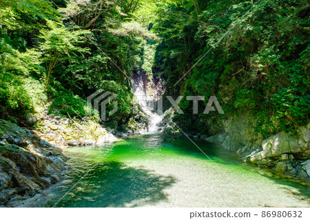 Ojiragawa Canyon (Summer): Sengabuchi 86980632