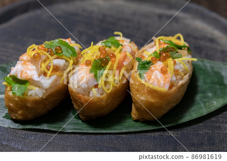 Ibarune sushi 86981619