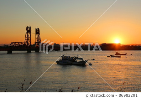 松海橋第一次日出崇拜 86982291