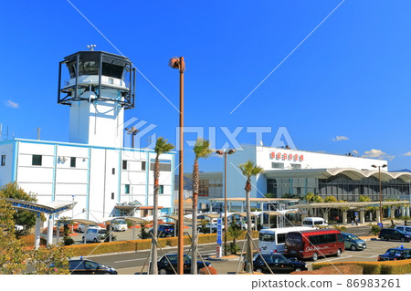 [和歌山縣] 晴空下的南紀白濱機場 86983261