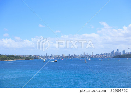 Sydney as seen from Lady Bay Beach Sydney as seen from Lady Bay Beach 86984762