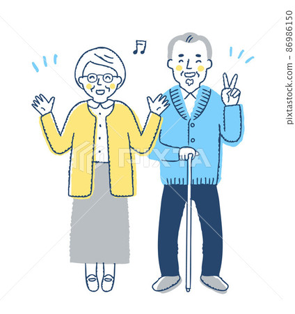 A smiling senior couple whole body 86986150