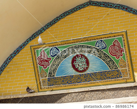 中國新疆維吾爾自治區喀什八十女清真寺入口額頭/伊德尕爾清真寺 86986174