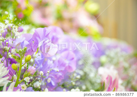 Funeral hall flower altar 86986377