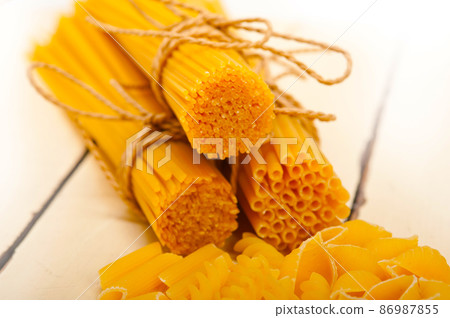 bunch of Italian pasta type bunch of Italian pasta type 86987855