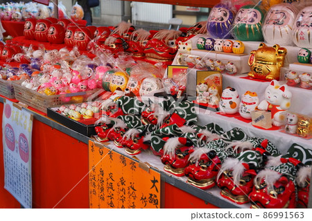 Food stalls New Year's scenery 86991563