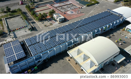 Aerial shot of solar power system Aerial shot of solar power system 86993003