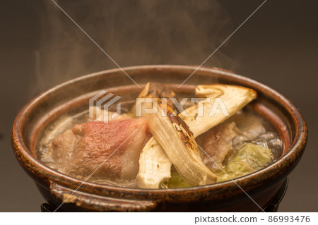 蒸松茸小鍋菜 蒸松茸小鍋菜 86993476