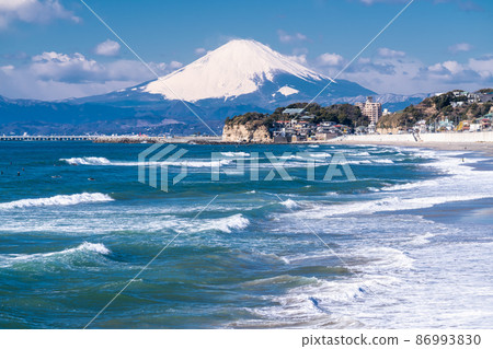 《Kanagawa Prefecture》 Looking at the Shonan sea and Mt. Fuji 《Kanagawa Prefecture》 Looking at the Shonan sea and Mt. Fuji 86993830