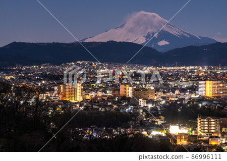 《Kanagawa Prefecture》 Mt. Fuji and Hadano City, Koboyama Park 86996111