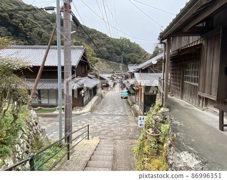 Utsunoya Village on the former Tokaido, Suruga-ku, Shizuoka City 86996351