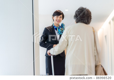 接待員拍攝合作“LINK FOREST” 86998520