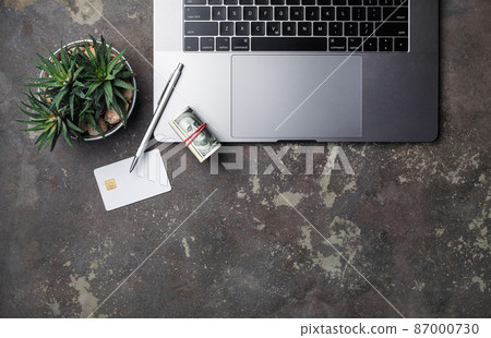 Online work concept Online work concept 87000730