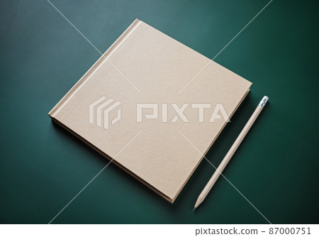Hardcover book, pencil 87000751