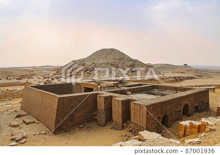 Ancient ruins near the Joseph Pyramid, the first pyramid erected in the Sahara desert, Egypt. Ancient ruins near the Joseph Pyramid, the first pyramid erected in the Sahara desert, Egypt. 87001936