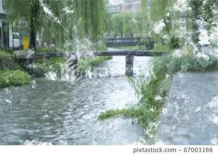 Digitally processed watercolor painting around Shirakawa Shirakawa Bridge, Higashiyama Ward, Kyoto City Digitally processed watercolor painting around Shirakawa Shirakawa Bridge, Higashiyama Ward, Kyoto City 87003166