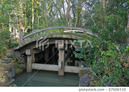 [Atsuta Jingu (25-chome Bridge)] Jingu, Atsuta-ku, Nagoya City, Aichi Prefecture 87006530