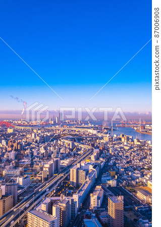 Cityscape in western Osaka 87006908