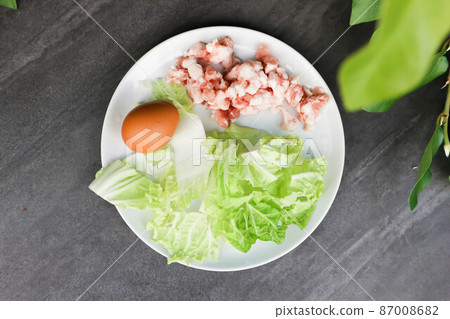 egg, minced pork or ground pork and vegetable for cook some food egg, minced pork or ground pork and vegetable for cook some food 87008682