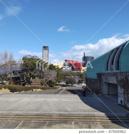 Kokura castle town close-up 87008962