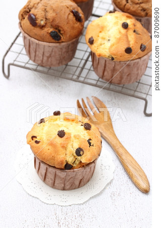 Handmade American muffins 87009690