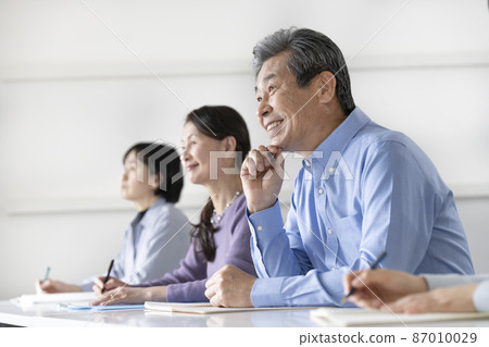 研討會參加者高級形象 研討會參加者高級形象 87010029