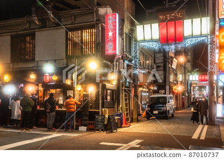 《Kanagawa Prefecture》 Noge alley, nostalgic bar town 87010737