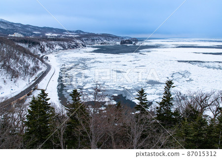 Utoro's drift ice 87015312