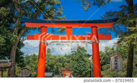 Kamigamo Shrine Ichino Torii (Kyoto City, Kyoto Prefecture) 87019403