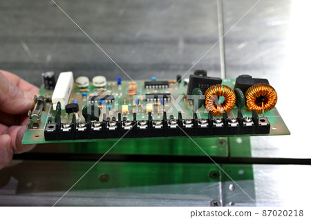 Substrate of manufacturing equipment Printed circuit board Semiconductor manufacturing industry 87020218