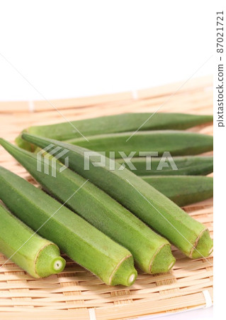 秋葵收穫夏季蔬菜濾鍋 87021721