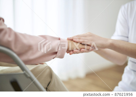 長期照護形象溫暖雙手 87021956