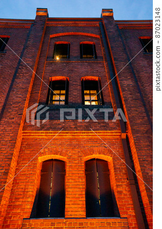 Yokohama City, Kanagawa Prefecture Illuminated night red brick warehouse Yokohama City, Kanagawa Prefecture Illuminated night red brick warehouse 87023148