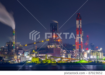 北九州工廠的美麗夜景,俯瞰多海灣 北九州工廠的美麗夜景,俯瞰多海灣 87023652