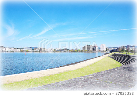 [畫風]晴天宍道湖畔的風景...島根縣松江市（晴天） 87025358