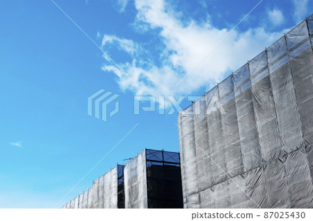 Construction site of collective housing 87025430