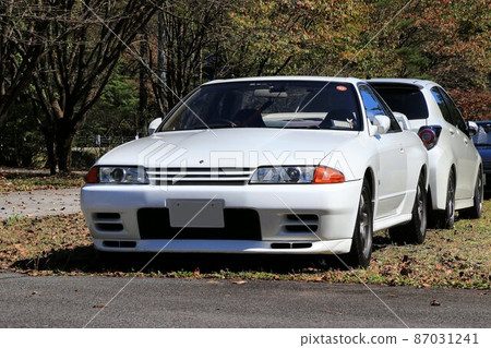 Legendary car ... R32 Skyline GTR 87031241