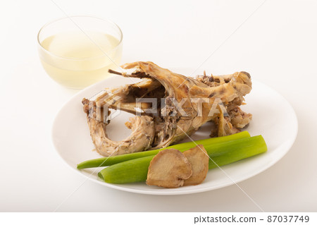 Chicken broth 87037749