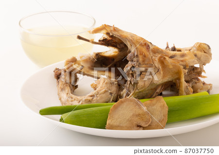 Chicken broth 87037750