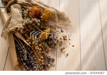 Dried flower background material image 87044467