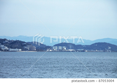 從愛知縣蒲郡市西浦海岸看到的富士山 從愛知縣蒲郡市西浦海岸看到的富士山 87053004