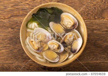Udon noodle with clams Udon noodle with clams 87054639