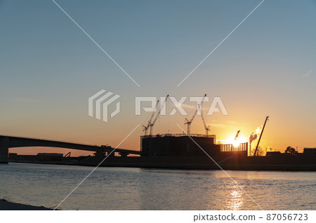 黃昏的施工現場 87056723