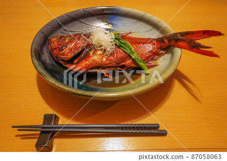 Golden eyes boiled Japanese food Izu "golden eyes" Golden eyes boiled Japanese food Izu "golden eyes" 87058063