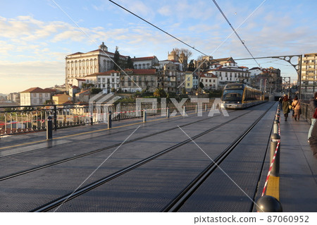 Ponte de Dom Luis 1 in Porto, Portugal's second largest city Ponte de Dom Luis 1 in Porto, Portugal's second largest city 87060952