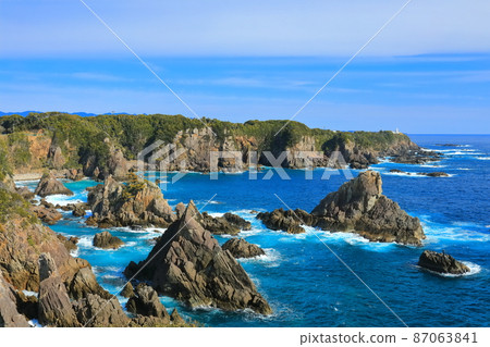 [Wakayama Prefecture] Kai Kongo under sunny weather (Kii Oshima) 87063841